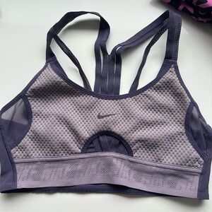 Set of Nike Purple Medium-Support Sports Bra and 3 biker shorts